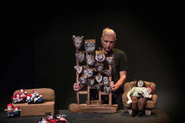 Object of Her Affection, photo Kelly Stuart